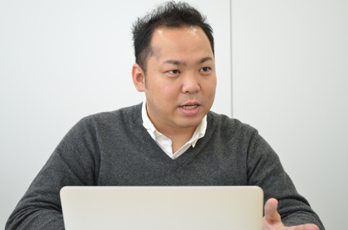 小泉文明さん