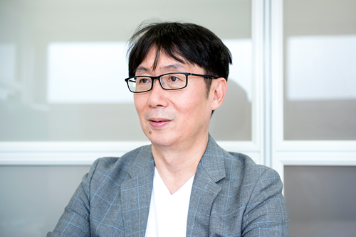 ECロボを立ち上げ、3つの事業を手掛ける伊藤彰弘さん
