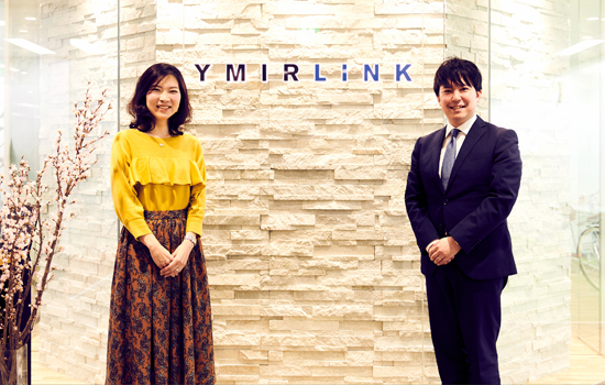 左:ユミルリンク株式会社 舘田みさきさん、右:同社 五十嵐崇之さん